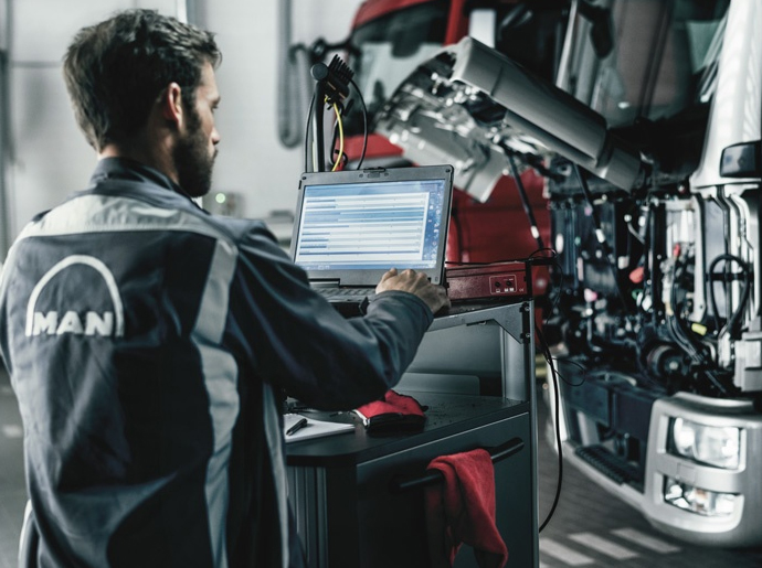 MAN Truck Servicing
